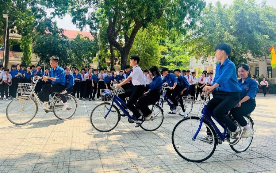 Các hoạt động vui chơi tại các trường học tại Phan Thiết