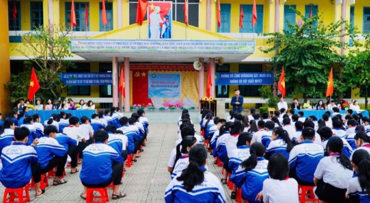 Quảng Bình đẩy mạnh tuyên truyền phòng, chống dịch trong trường học