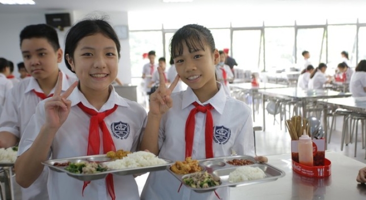Hà Nội nghiên cứu triển khai miễn phí bữa trưa cho học sinh